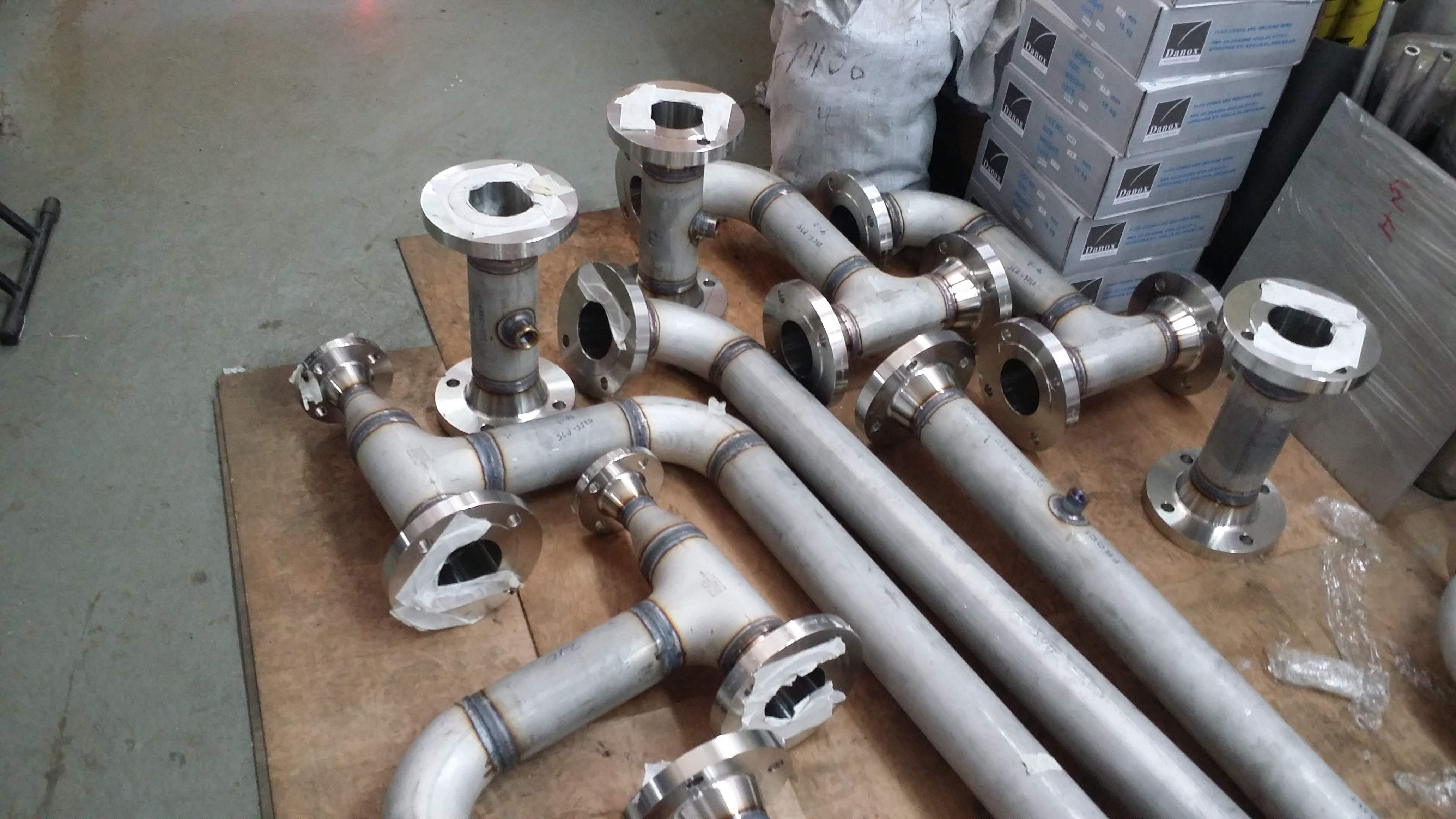 Vardhman Steel Overseas | Manufacturer & Exporter of Flanges, Fittings ...
